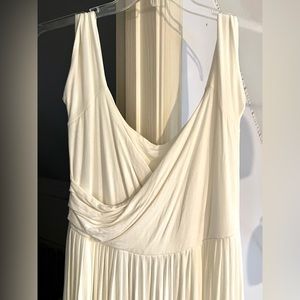 White maternity dress - large brand: Sew Trendy